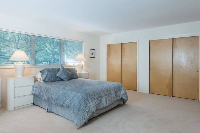 17 Crescent Way Shelter Island Ny 11964 Off Market Nystatemls