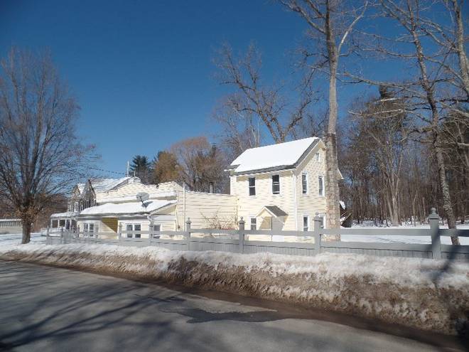 19 Tow Path Rd,  photo