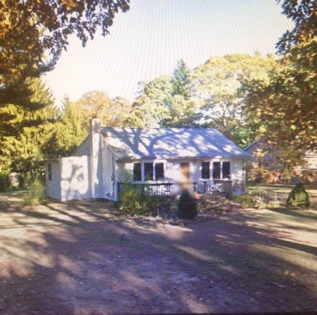 36 Pidgeon Hill Road, Huntington Station, NY 11746 (Off Market