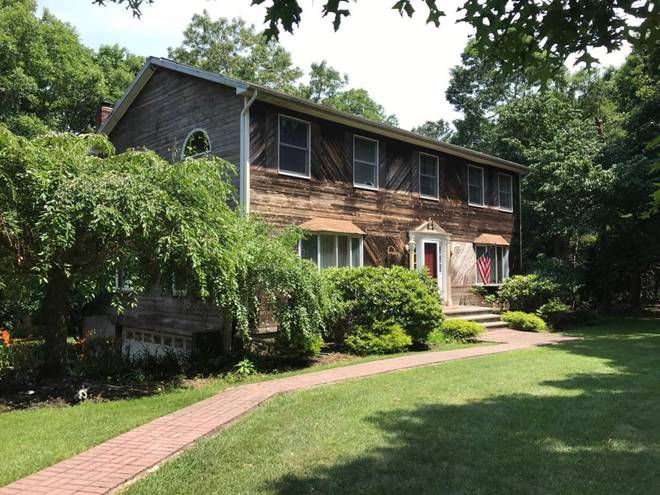 900 Blue Ridge Dr., Medford, NY 11763 (Off Market NYStateMLS Listing