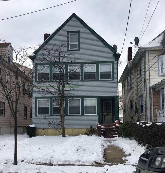 374 Bement Ave, Staten Island, NY 10310 (Off Market NYStateMLS Listing