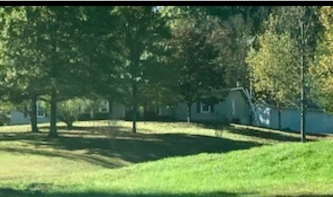 902 Ramblewood Rd,  photo