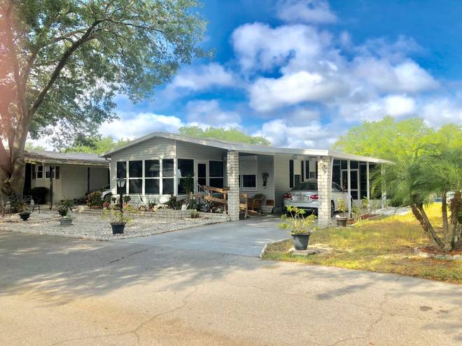 412 Klickety Klak Ln.,  photo