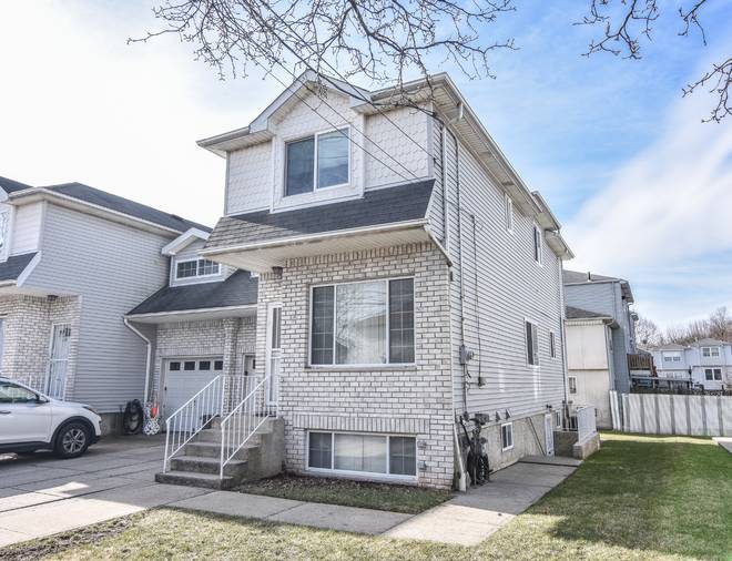 762 bloomingdale rd, Staten Island, NY 10309 (Off Market NYStateMLS