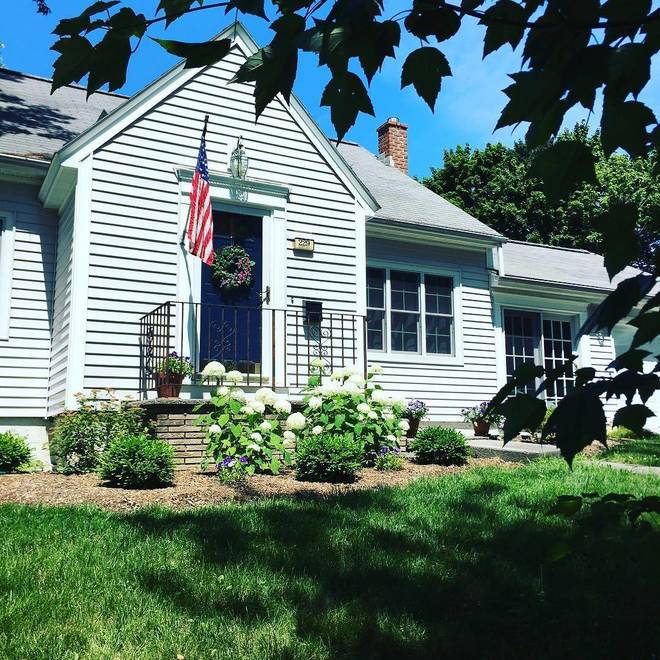 229 Hackett Blvd, Albany, NY 12208 (Sold NYStateMLS Listing 10622782)