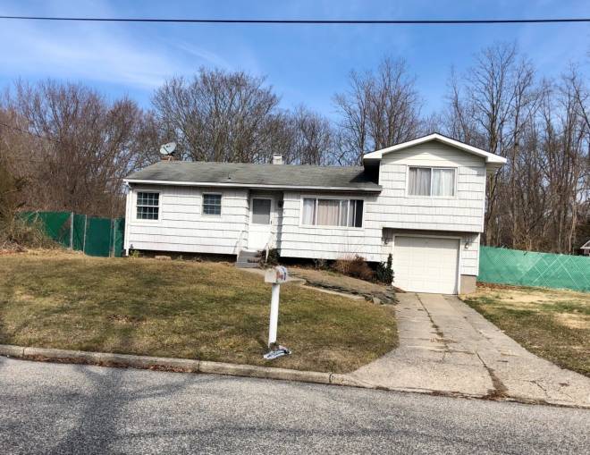 3 Minti Rd, Coram, NY 11727 (Sold NYStateMLS Listing 10728154)